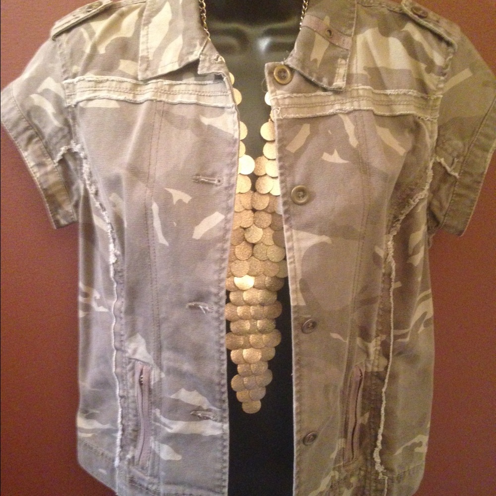 Short Sleeve Distressed Camo Jacket